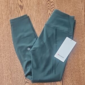NWT Lululemon Wonder Train HR